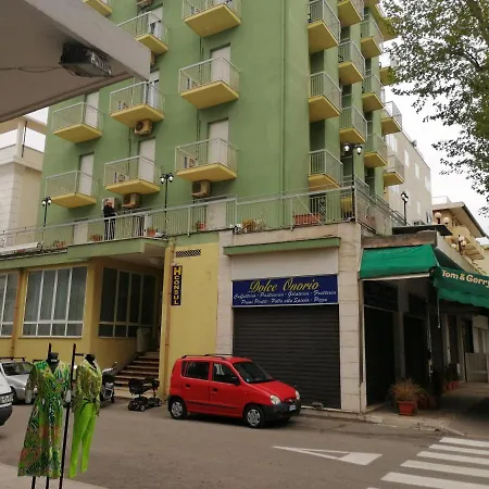 Ξενοδοχείο Consul 3*