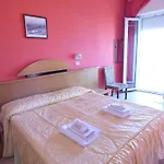 Consul Отель